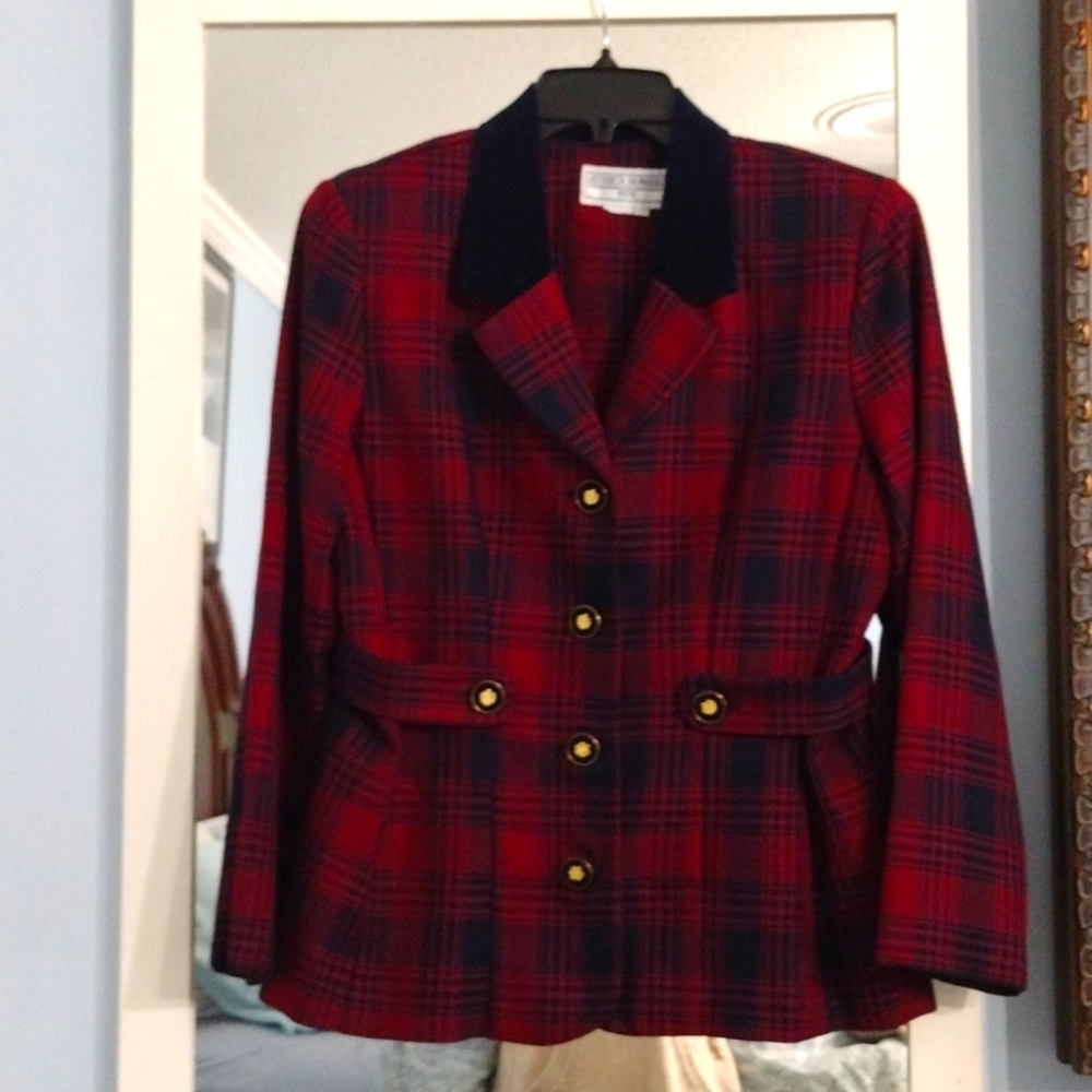 Jessica Howard petite size 12